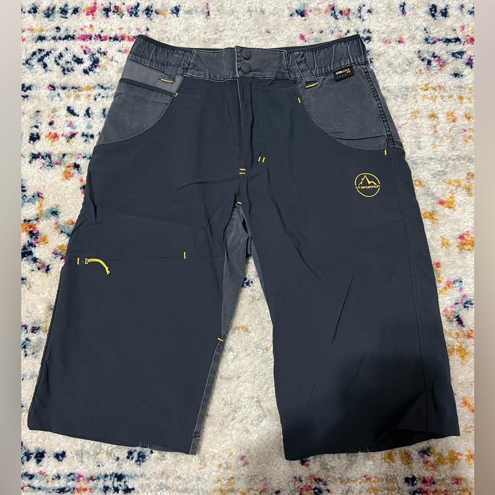 La Sportiva Stretch Cordura Climbing Shorts, Size Small
